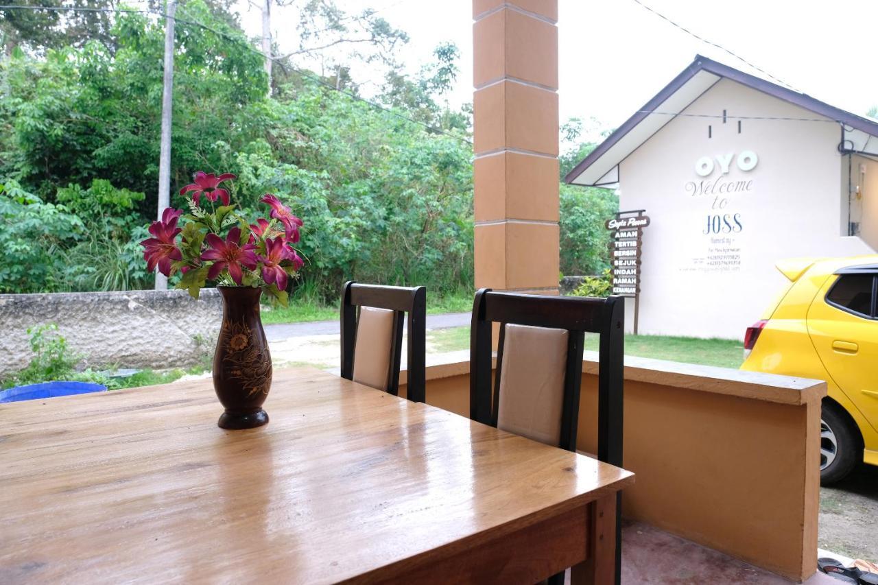 Oyo 1851 Homestay Joss Tanjungbinga Buitenkant foto
